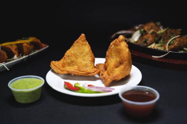 Veg Samosa Channa Chat