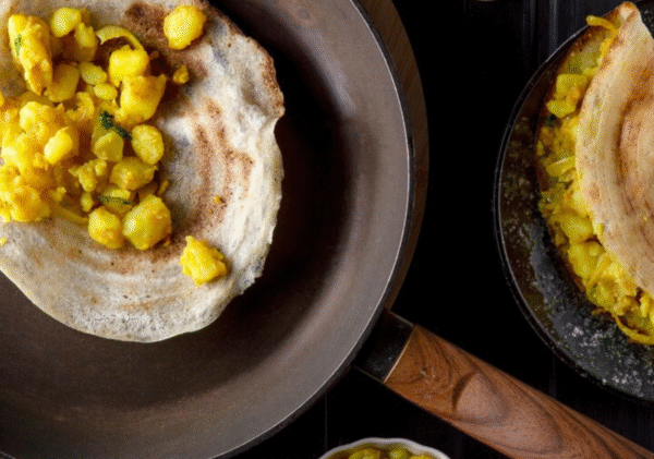 Tawa Prantha (Aloo / Gobhi / Onion / Mooli / Mix)